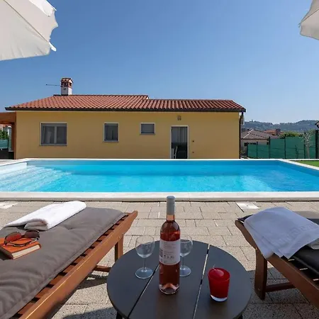 Holiday home Asteria *
